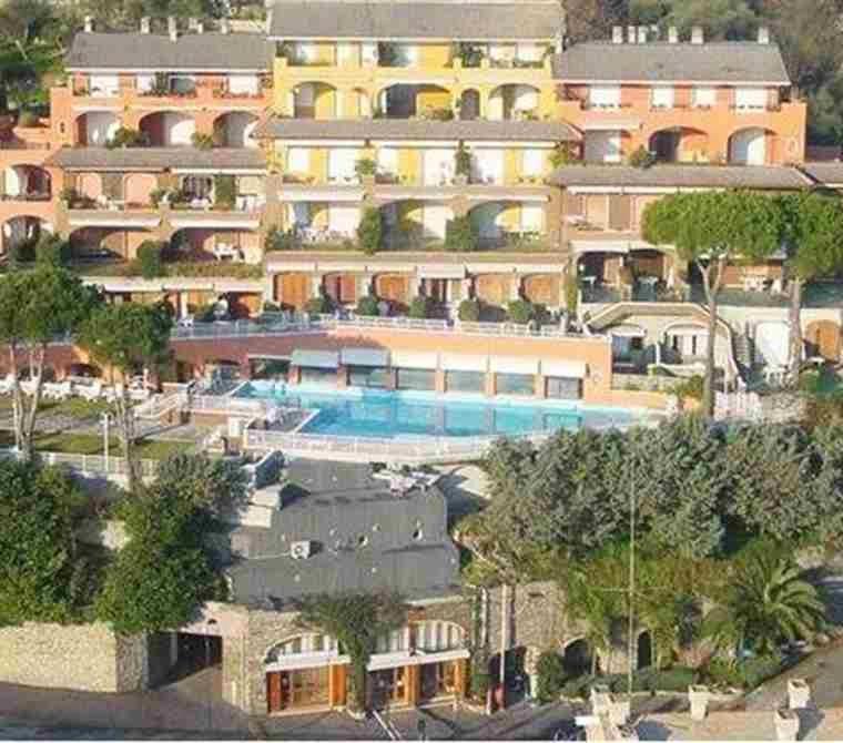 Residence Portofino Est Рапало Екстериор снимка